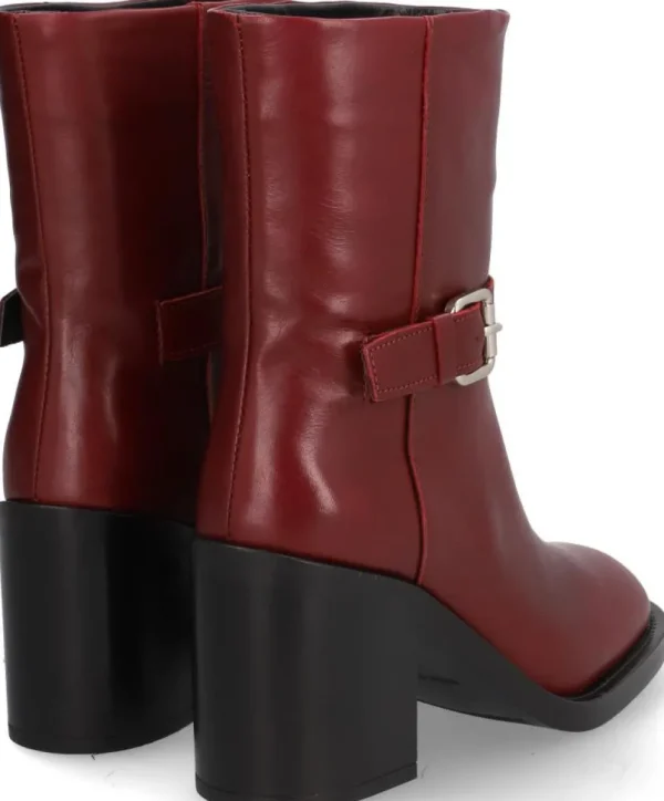 Store SELENA Botas
